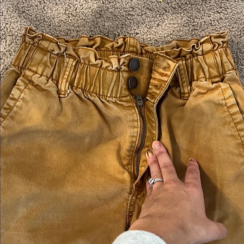 Universal Thread Paperbag Pants - Picture 2 of 4